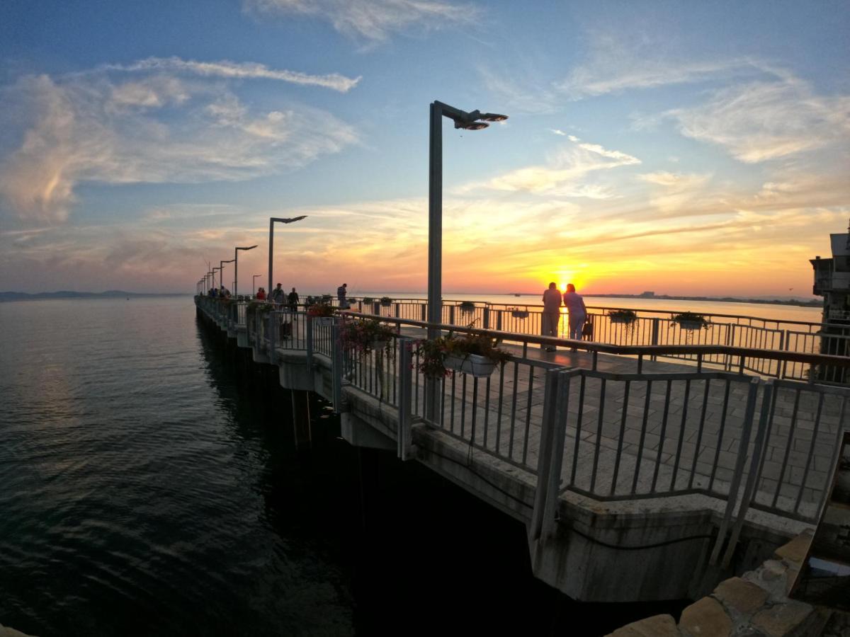 Sunset Yavorov Pomorie公寓 外观 照片